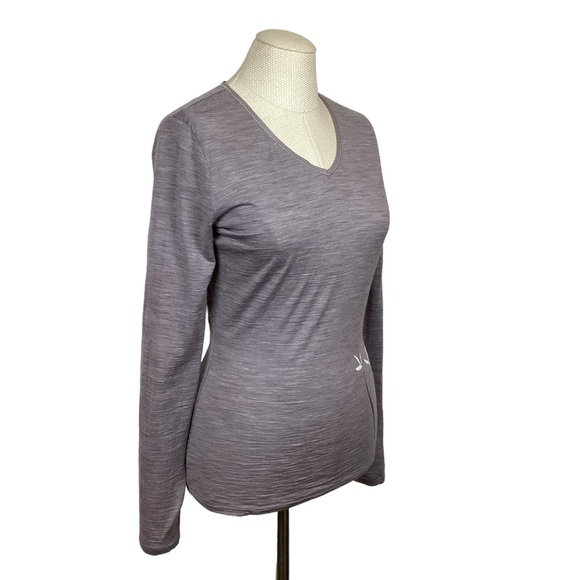 Icebreaker New Zealand Merino Wool Flower Print V-Neck Top - Picture 4 of 9